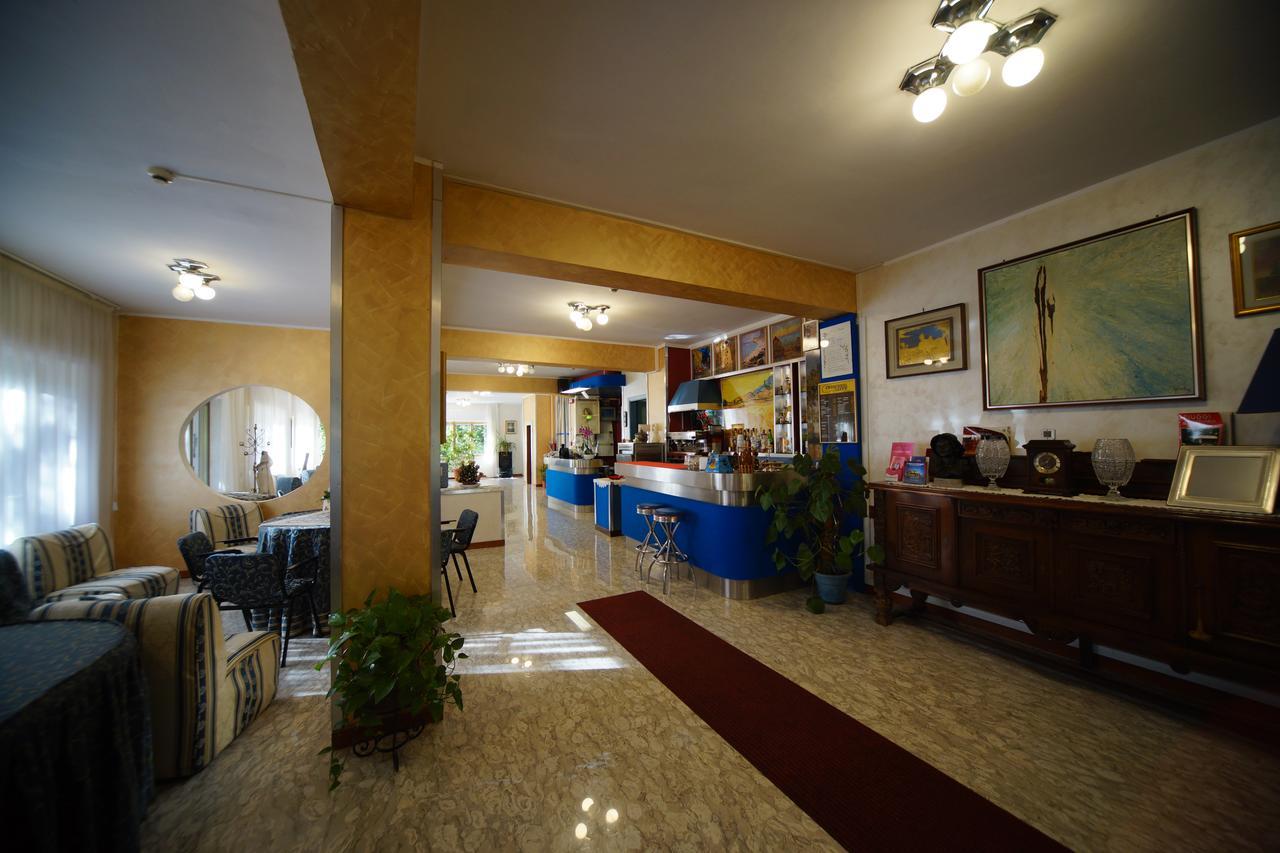 King Hotel Fiuggi Kültér fotó